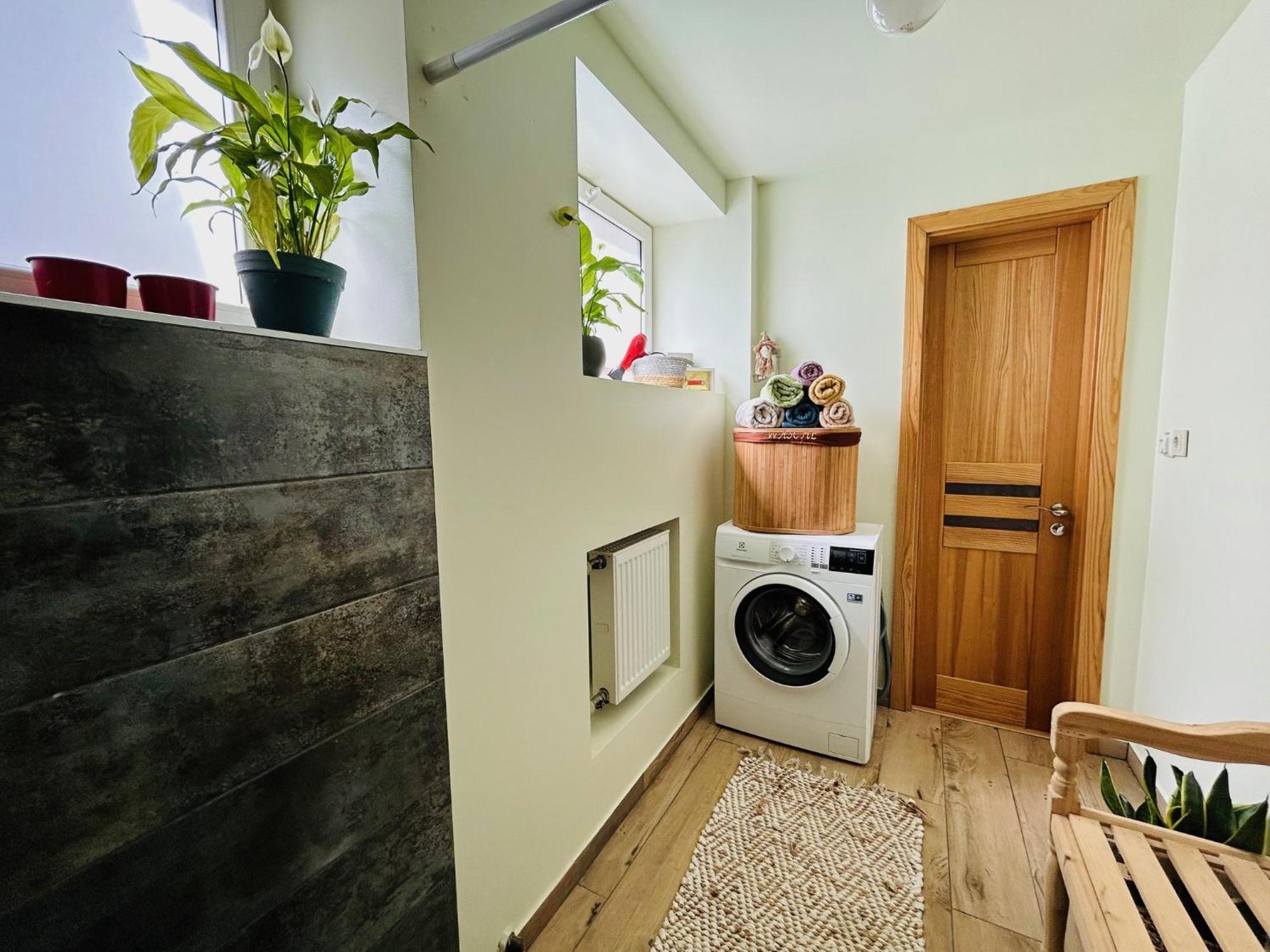 Three Bedroom With Two Terraces For 7People+Baby Kaunas Dış mekan fotoğraf